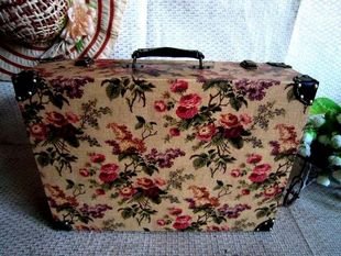 Lady Rectangle Woodiness Retro Style Vintage Suitcases