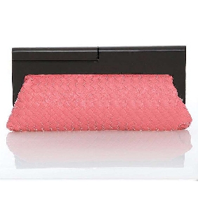 Women's Woven Wooden Handle Hand Bag Clutches