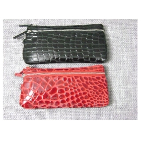 Leather Zipper Woman Wallet
