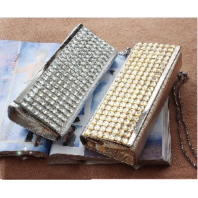 Ladies Crystal Handbags Luxury European Evening Bag Cute Fashionable Golden Clutches for Women