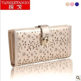 Ladies' Korean Long European Fashion Lovely Hollow Out Purses Wallets Clutches for Women