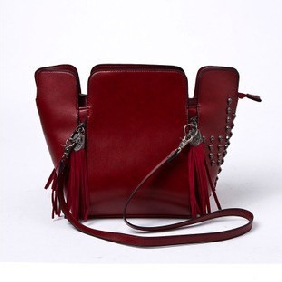 Ladies' European Fashionable Retro Tassels Rivets Skeleton Bucket Messenger Bags Shoulder Bags for Women  Ladies' European Fashionable Retro Tassels Rivets Skeleton Bucket Messenger Bags Shoulder Bags for Women